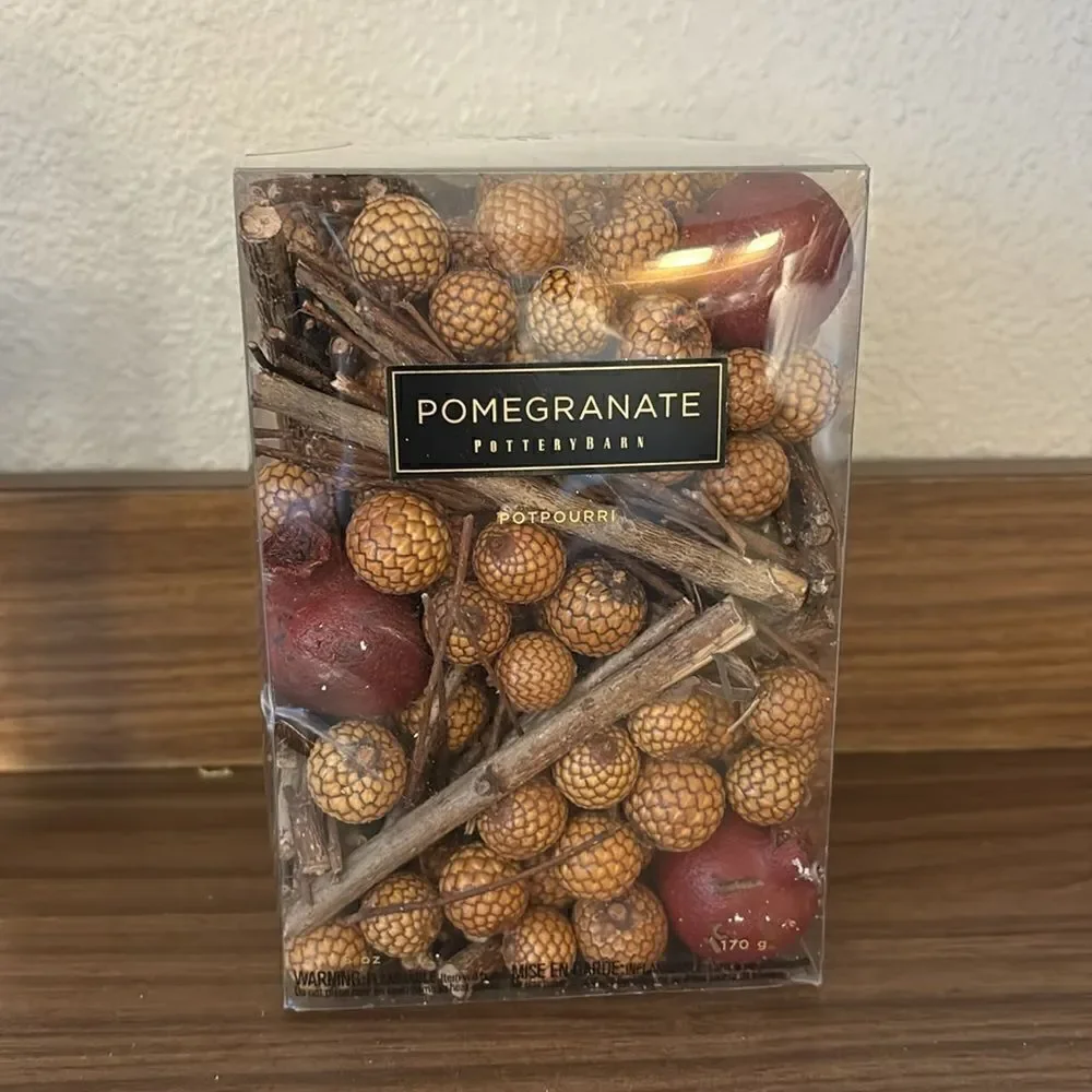 NEW Pottery Barn Signature Scent Potpourri Pomegranate